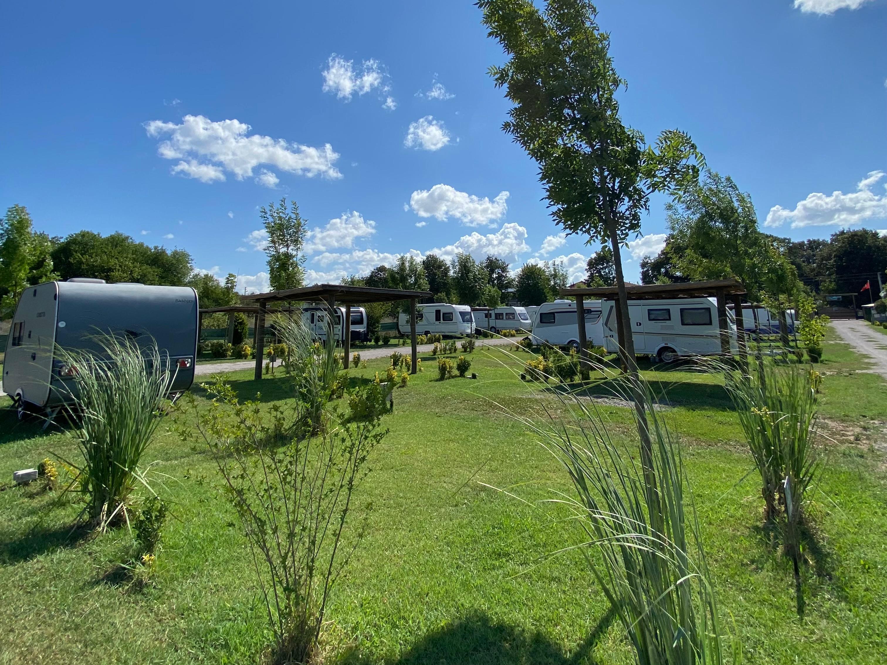 Forestlake Caravan Camping Kamp Alanı 08.jpg