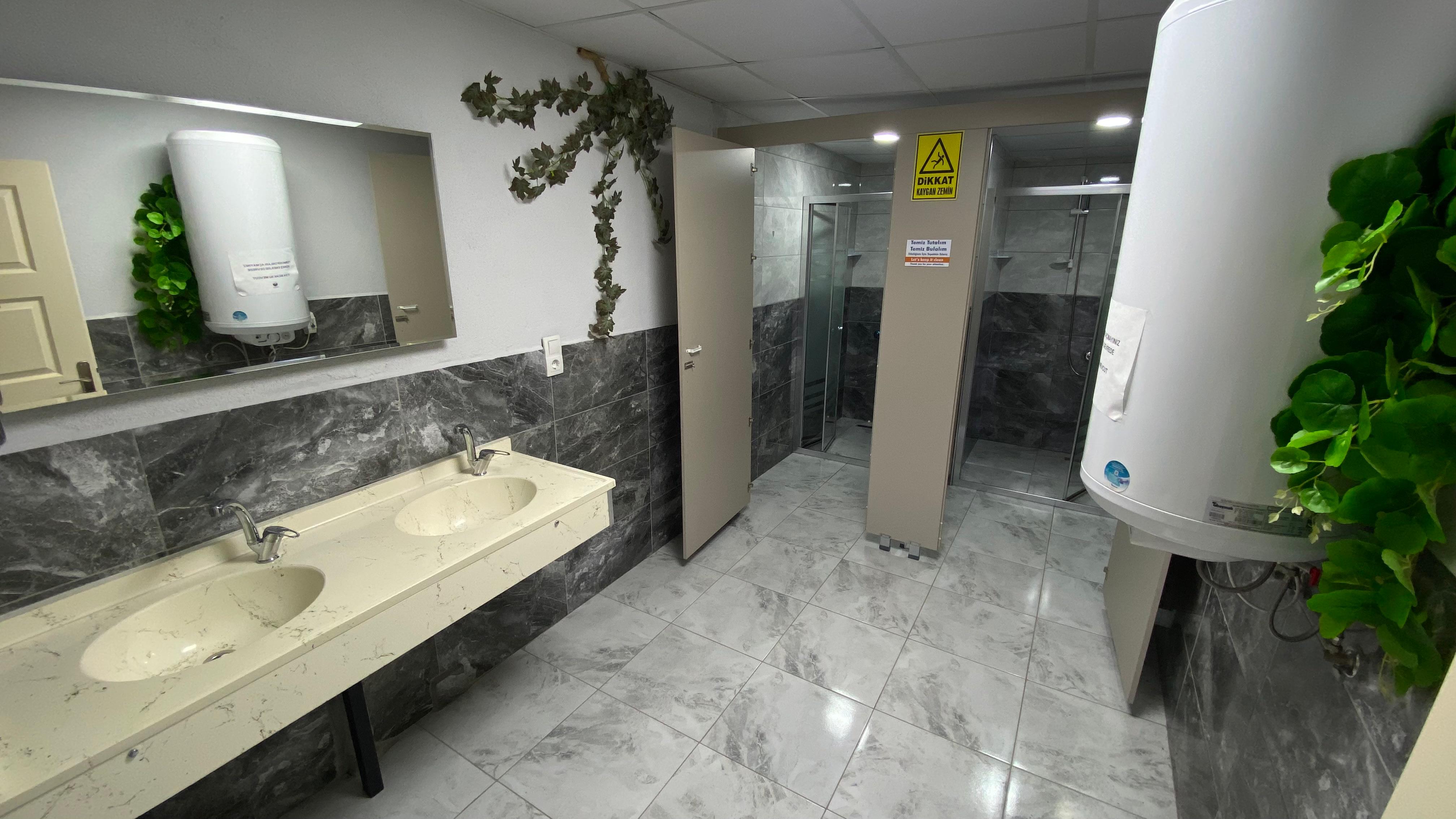 Forestlake Caravan Camping Ortak Kullanım Alanı 06.jpg