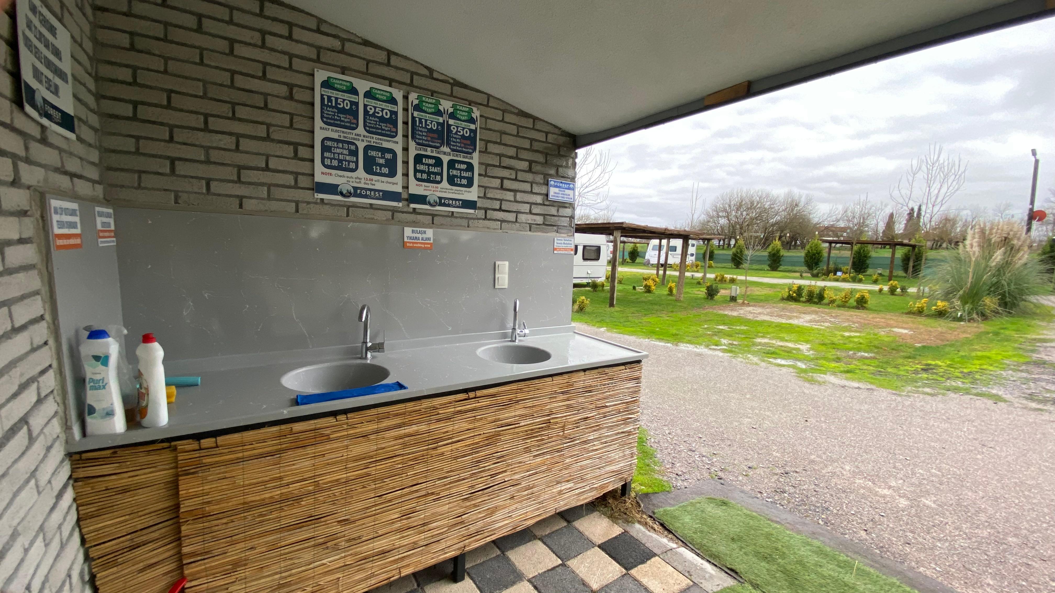 Forestlake Caravan Camping Ortak Kullanım Alanı 07.jpg